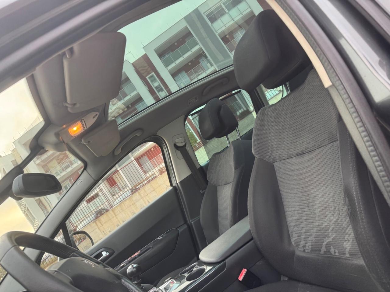 Peugeot 3008 2.0 HDi 150CV Tecno