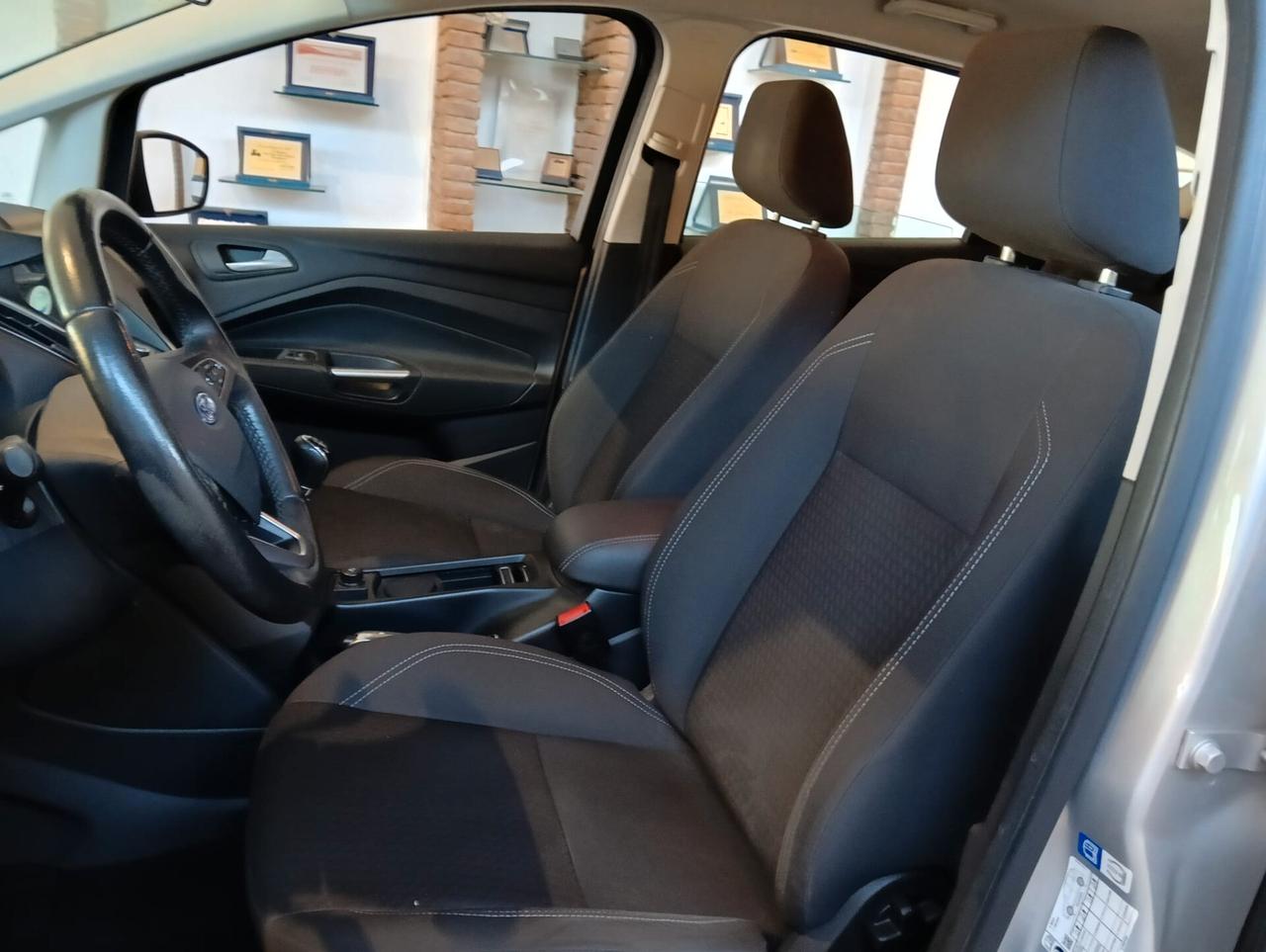 Ford C-Max 1.6 120CV GPL