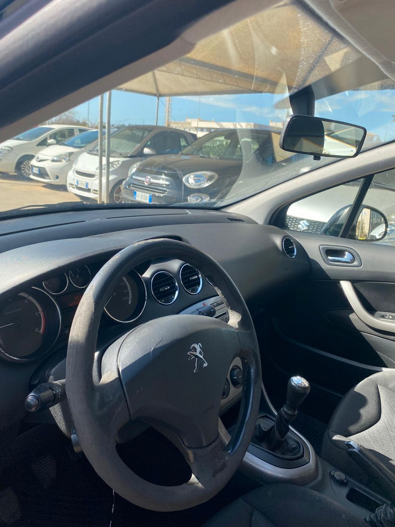 Peugeot 308 1.6 8V HDi 93CV 5p. Business