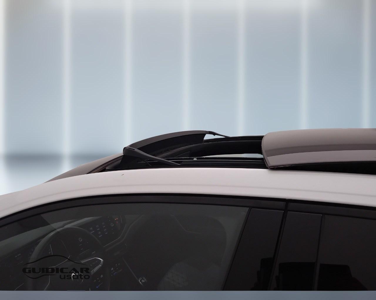 VOLKSWAGEN Taigo - Taigo 1.0 tsi R-Line 110cv