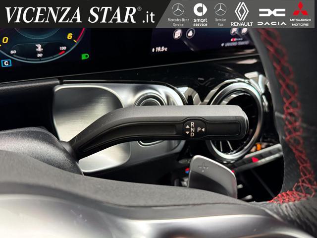 MERCEDES-BENZ GLB 180 d PREMIUM AMG