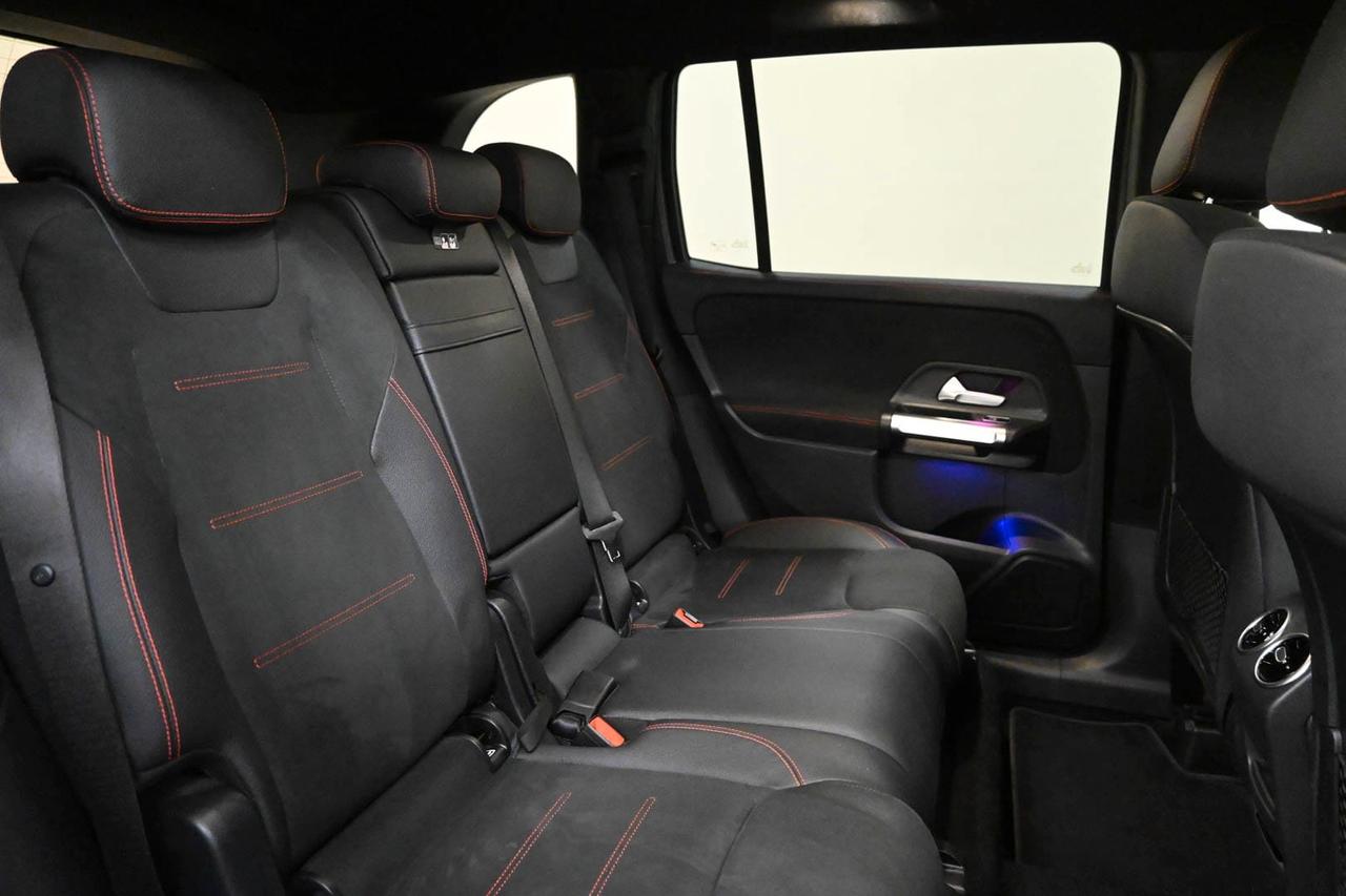 MERCEDES GLB (X247) GLB 200 d Automati...