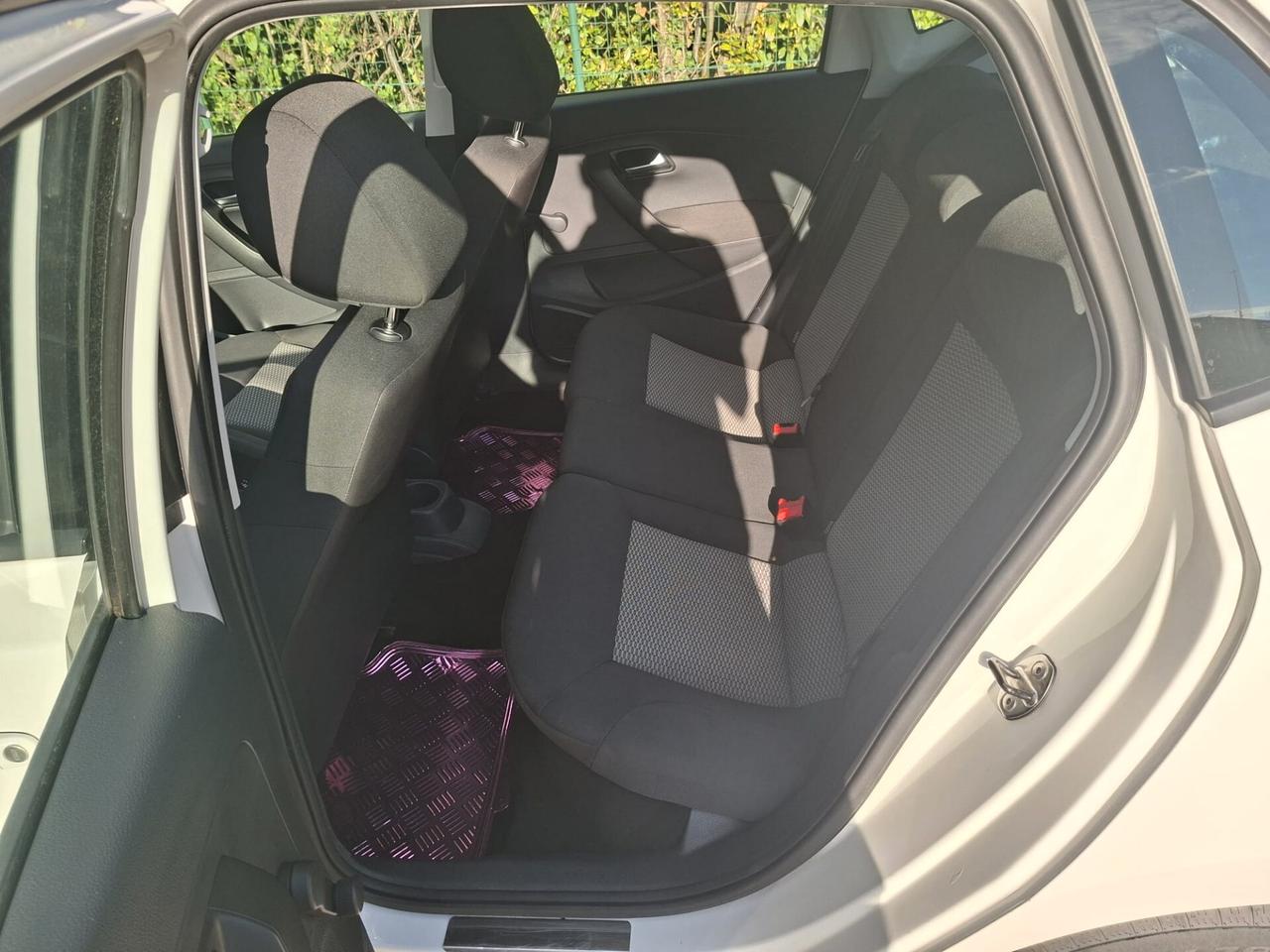 Volkswagen Polo 2013