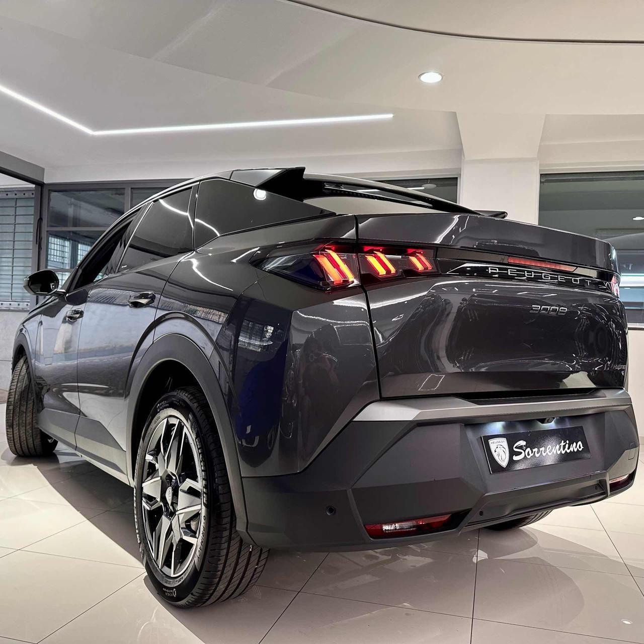 Peugeot 3008 ALLURE HYB 145 TURBO A CATENA 8 ANNI DI GARANZIA