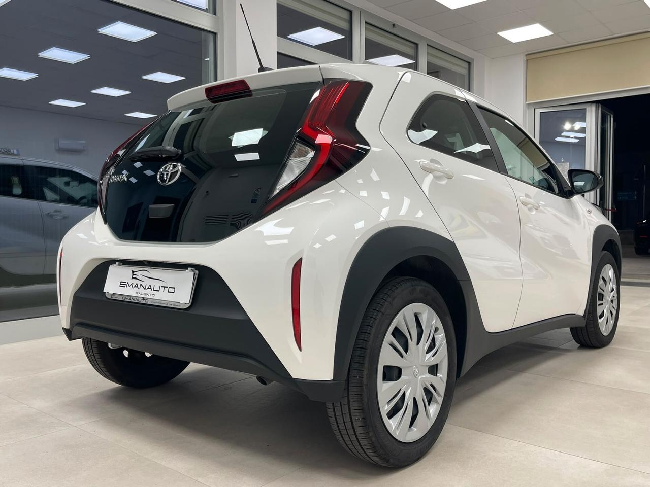 Toyota Aygo X 1.0 72 CV Active *12/2025