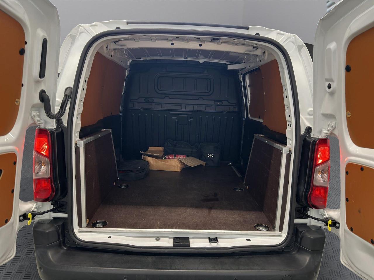 Toyota Proace City electric L1 50kWh S Active