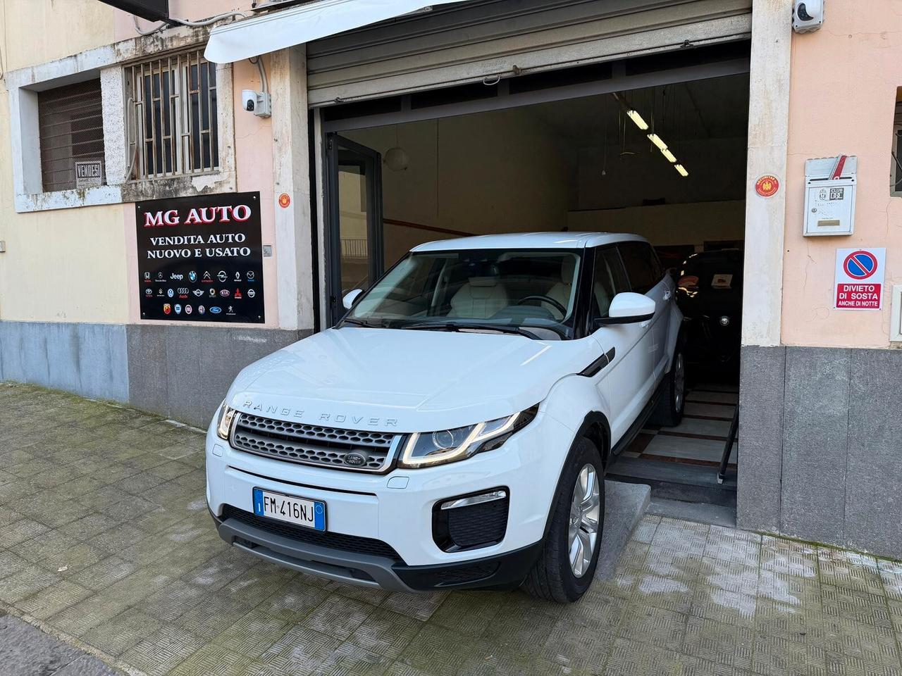 Land Rover Range Evoque 2.0 TD4 150 CV 5p. SE