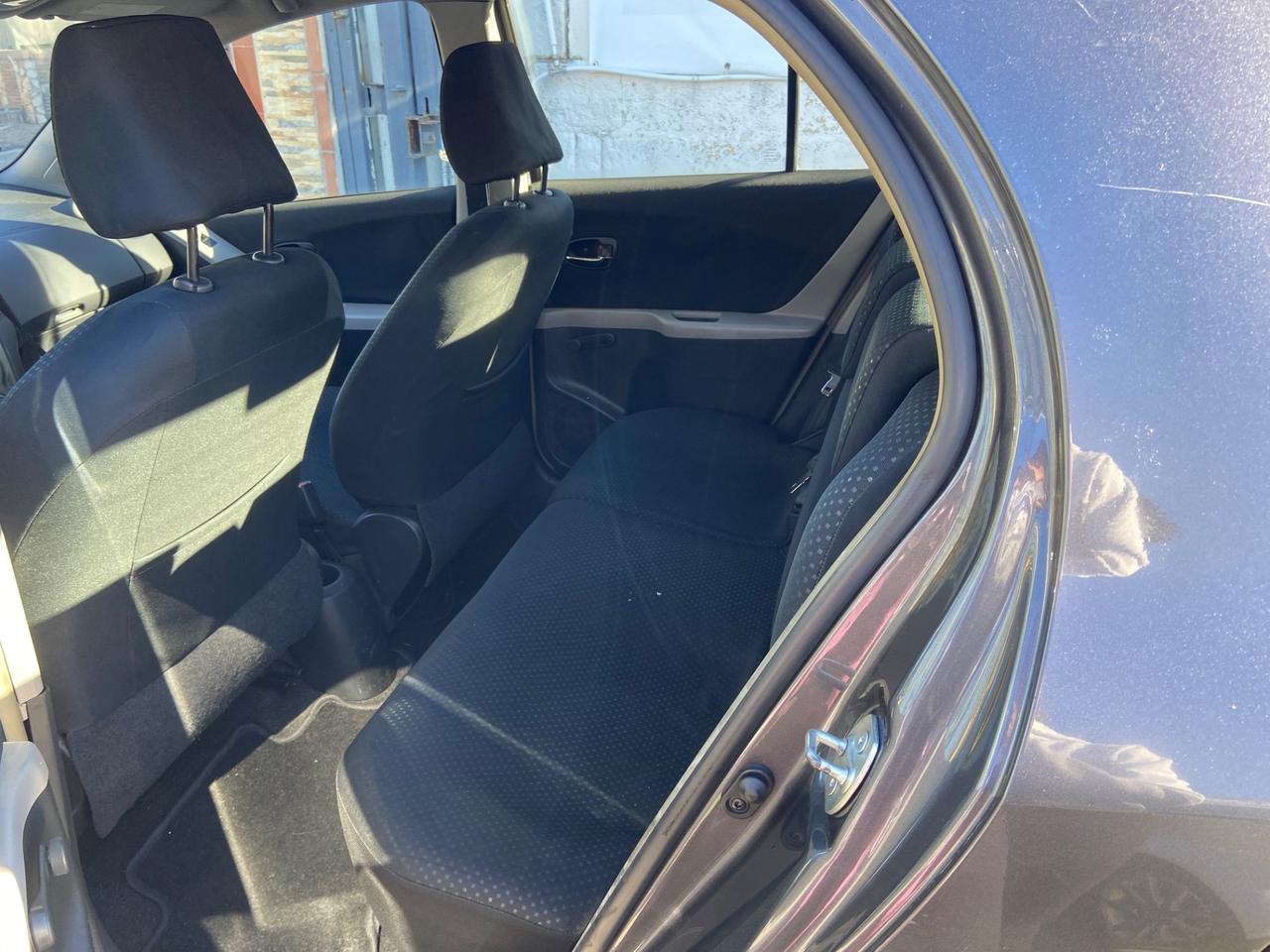 Toyota Yaris 1.4 D-4D DPF 5 porte