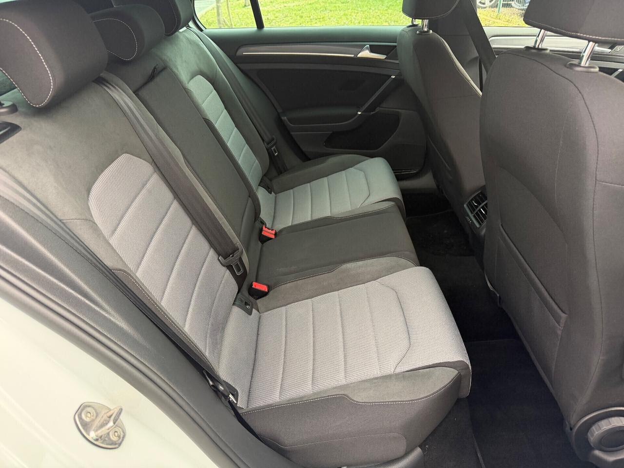 Golf 1.4 TSI 150CV ACT DSG 5P R-Line