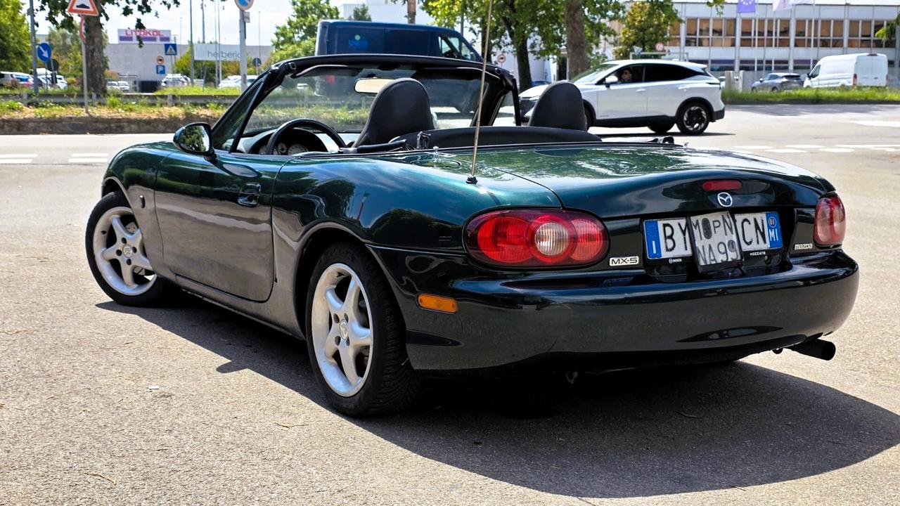 Mazda MX5 NBFL 1.6i Spider Roadster