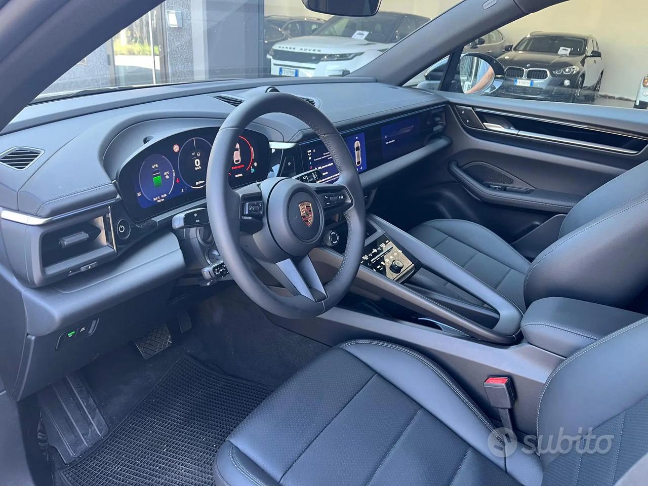 Porsche Macan 4