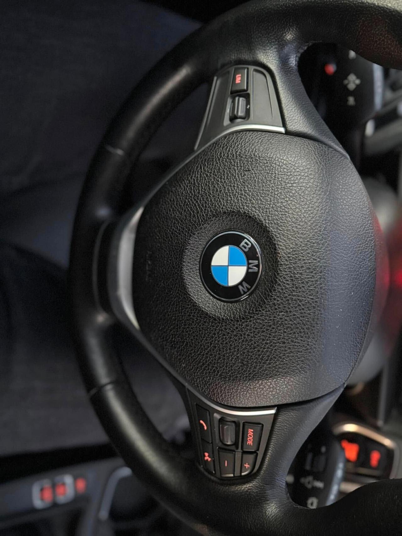 Bmw 116 5p. Urban