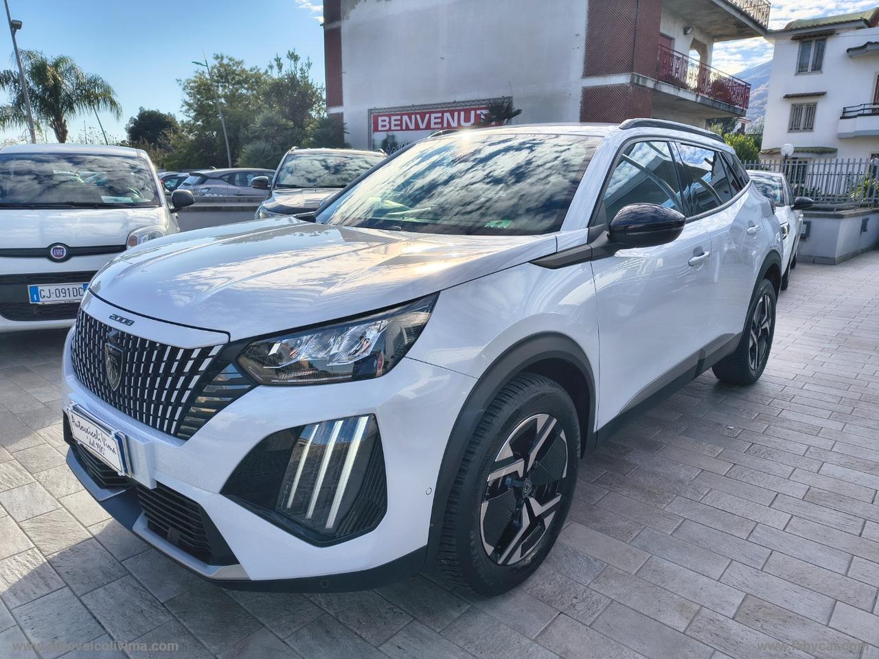 PEUGEOT 2008 BlueHDi 130 S&S EAT8 Allure