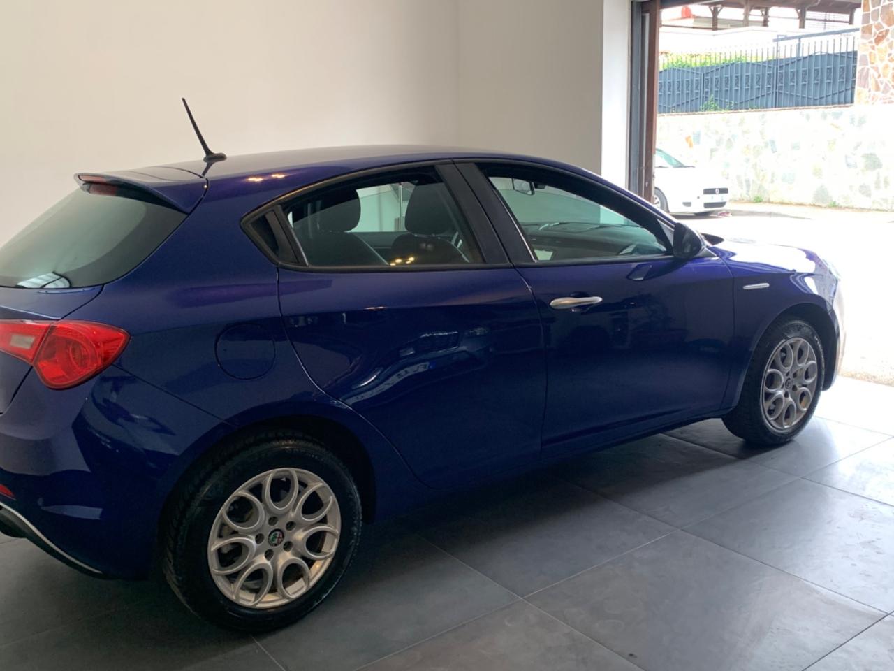 Alfa Romeo Giulietta 1.6 JTDm 120 CV Sport Carbon Edition