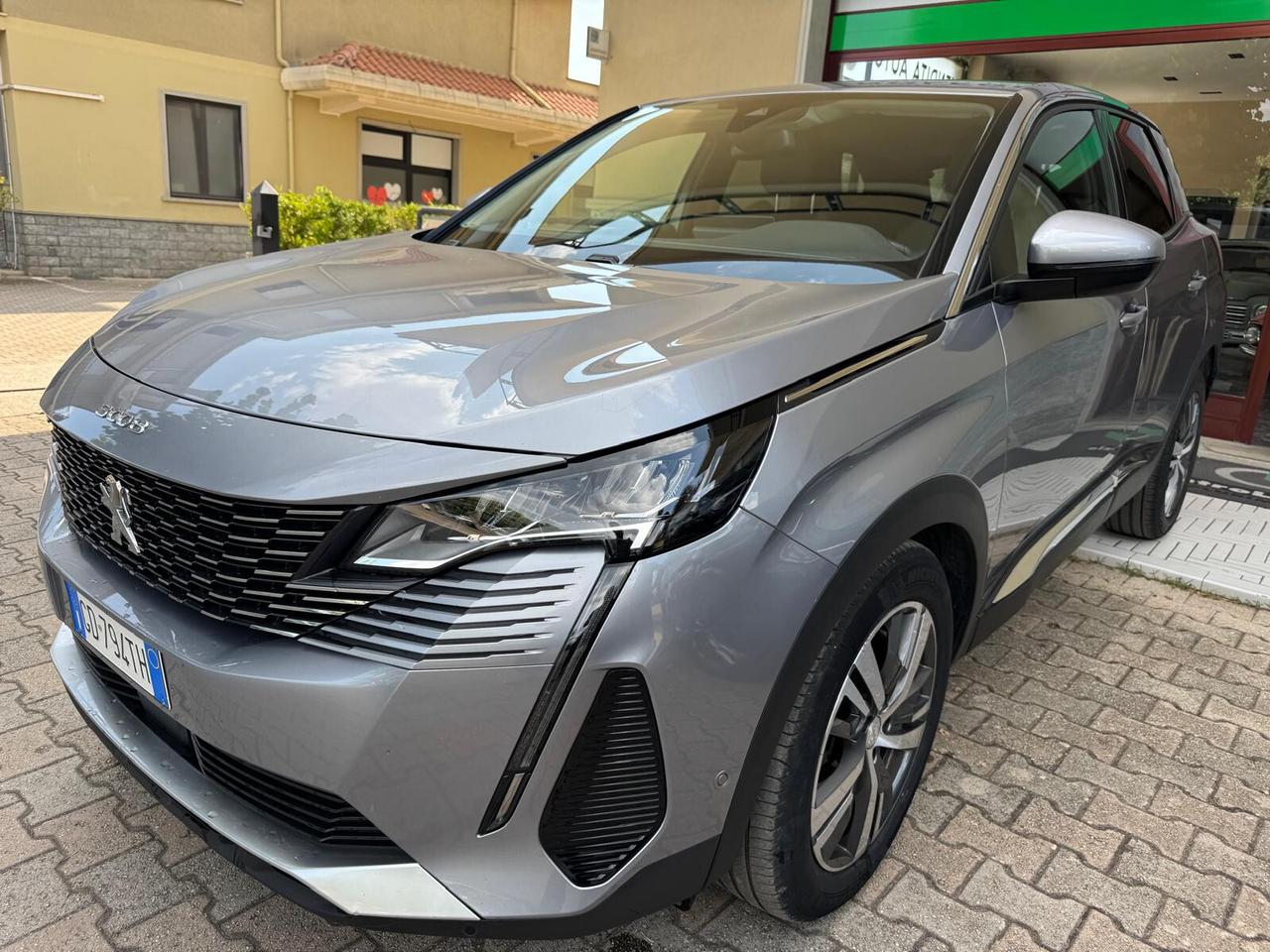 Peugeot 3008 BlueHDi 130 S&S Allure