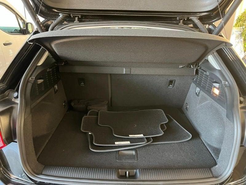 Audi Q2 Q2 35 TFSI S tronic Business Advanced