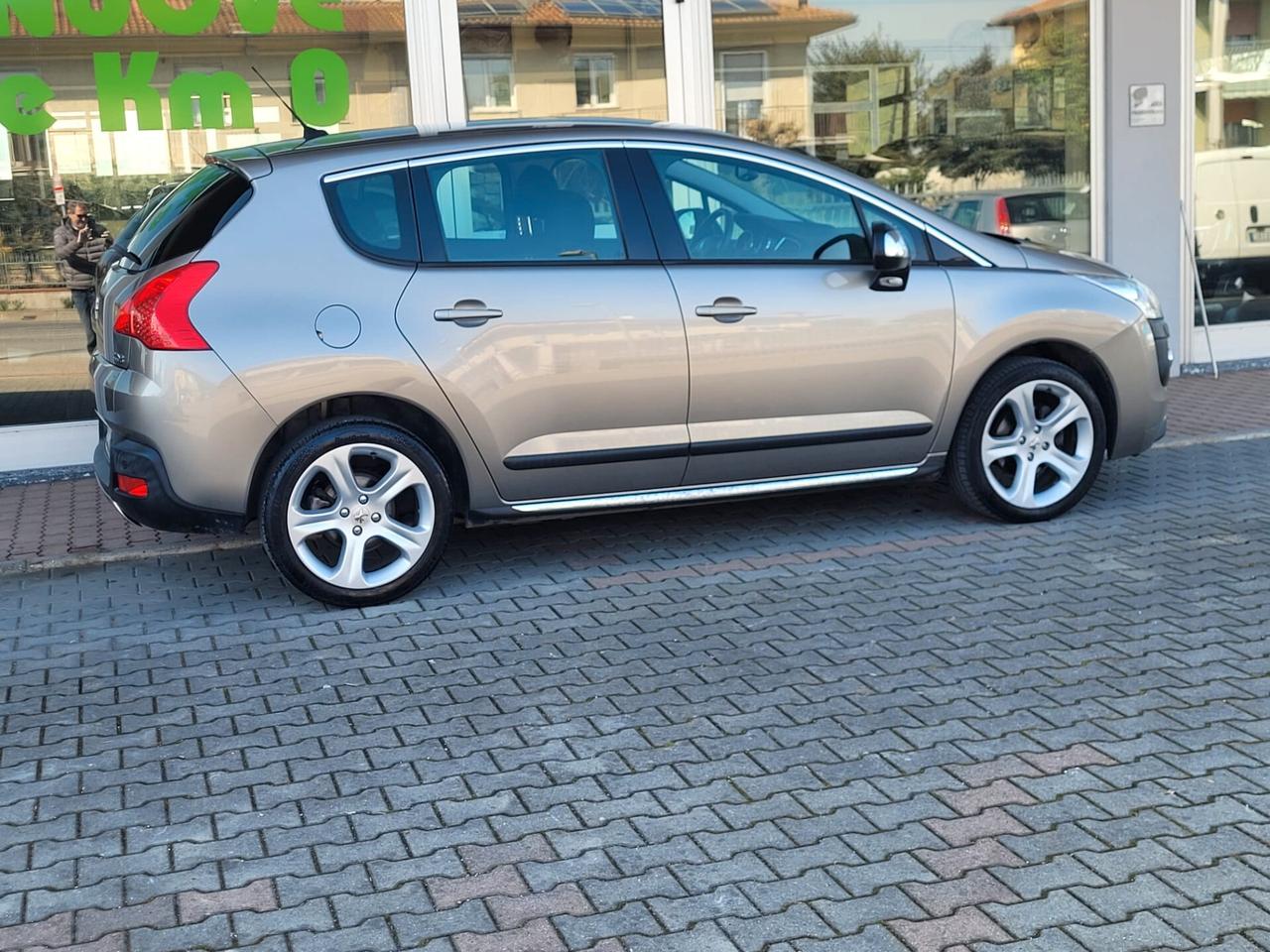 Peugeot 3008 1.6 HDi 110CV Premium