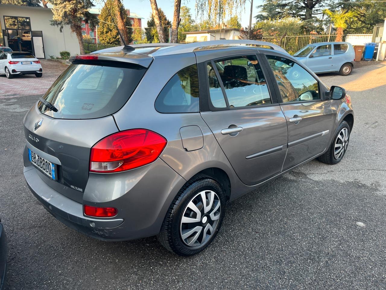 Renault Clio 1.2 16V SporTour Dynamique