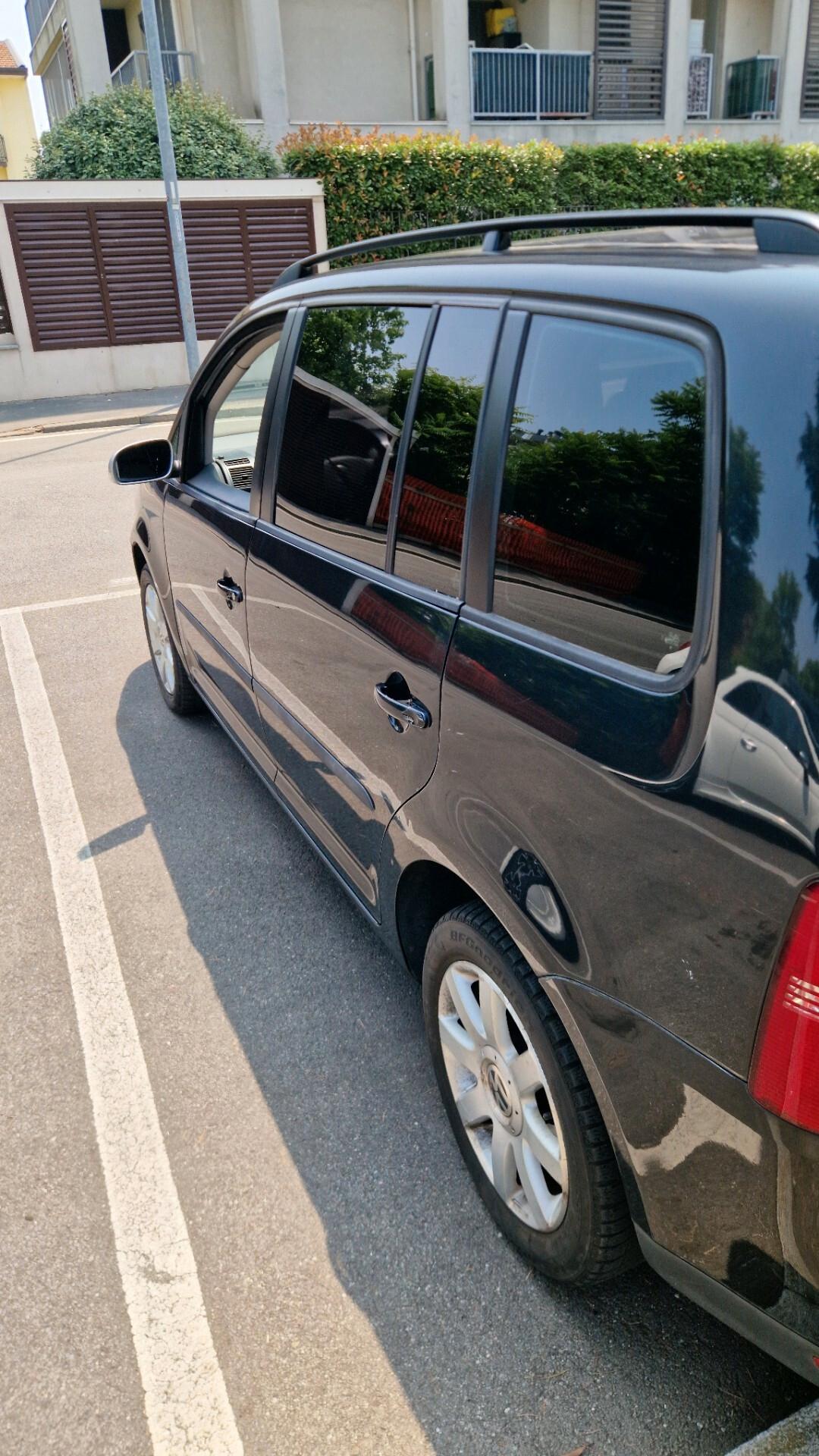 Volkswagen Touran 2.0 Highline Ecofuel