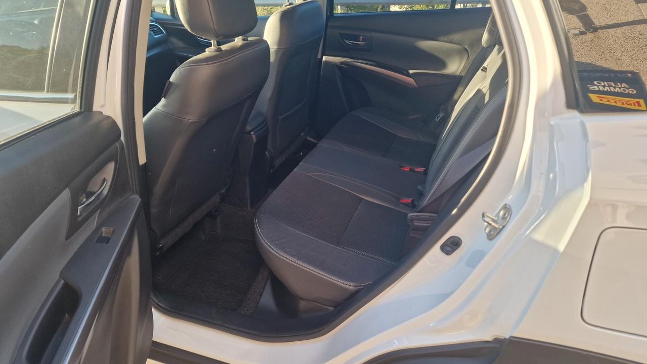 Suzuki S-Cross 1.4 Hybrid 4WD AllGrip Top+