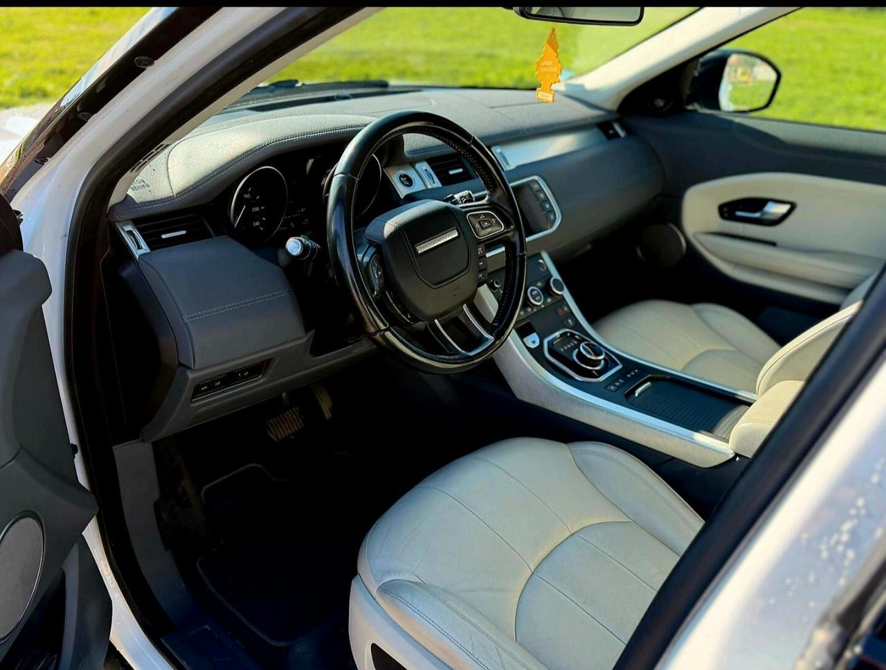 Land Rover Range Evoque 2.0 TD4 150 CV 5p. SE Dynamic