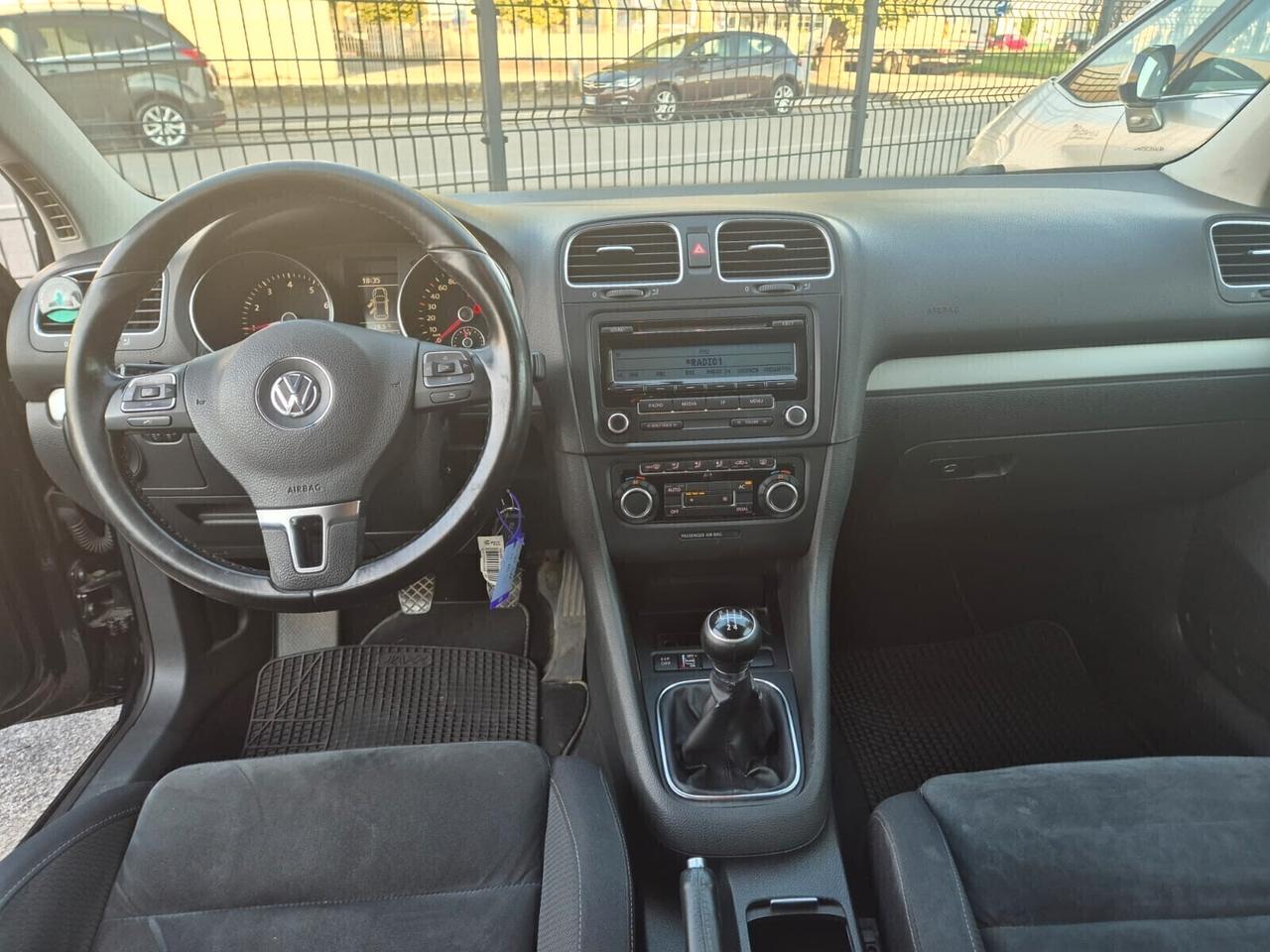 VW Golf 1.6 Highline BFuel E5A-Scad. GPL '30!!!