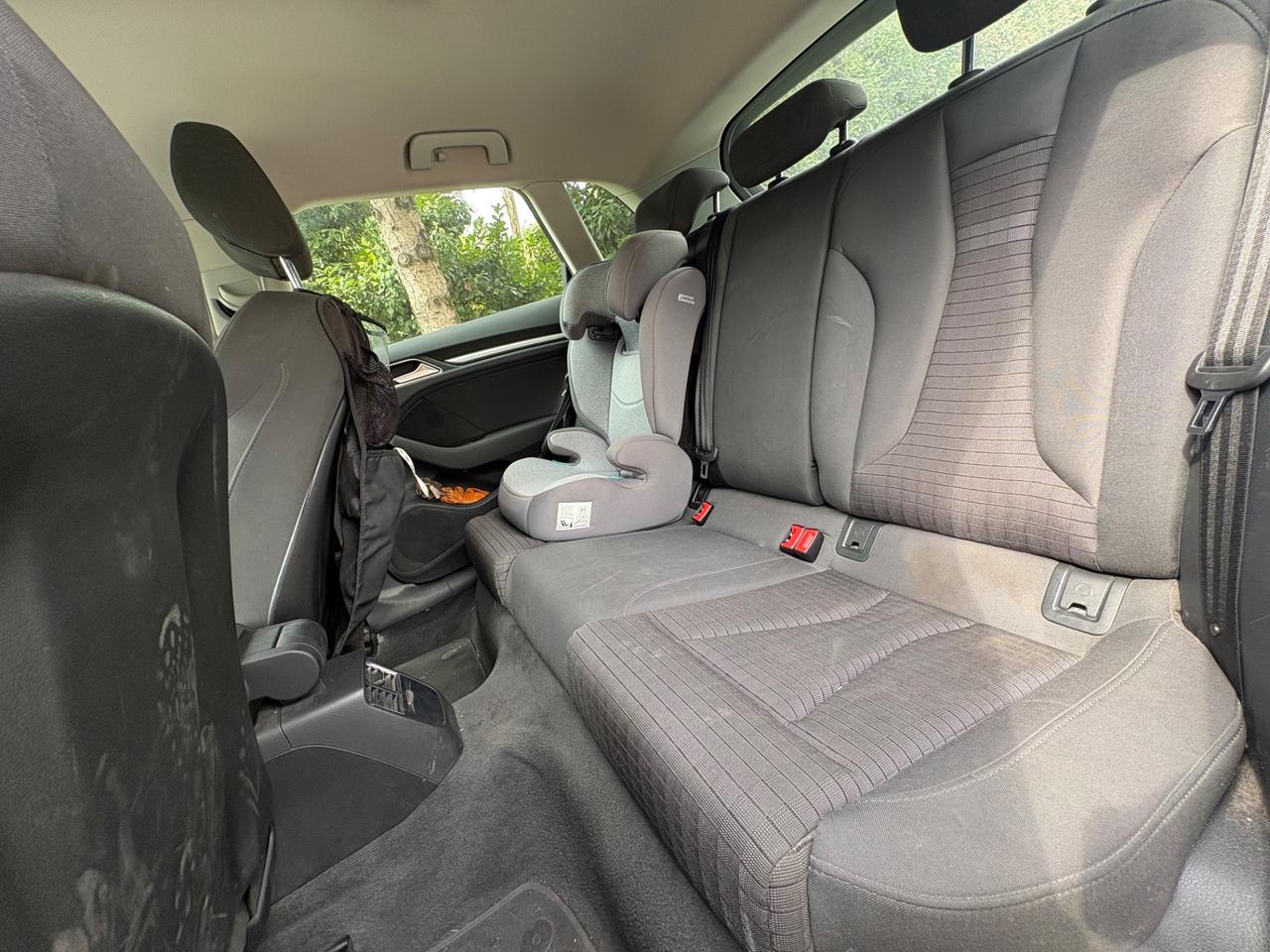AUDI A3 Sportback 1.6 tdi Business 110cv S-Tronic