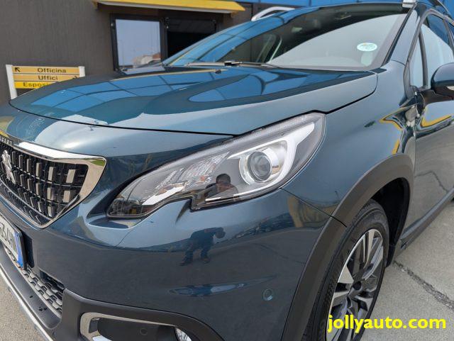 PEUGEOT 2008 1° serie PureTech 82 Allure