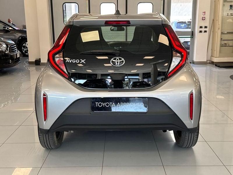 Toyota Aygo X 1.0B (72 CV) Active