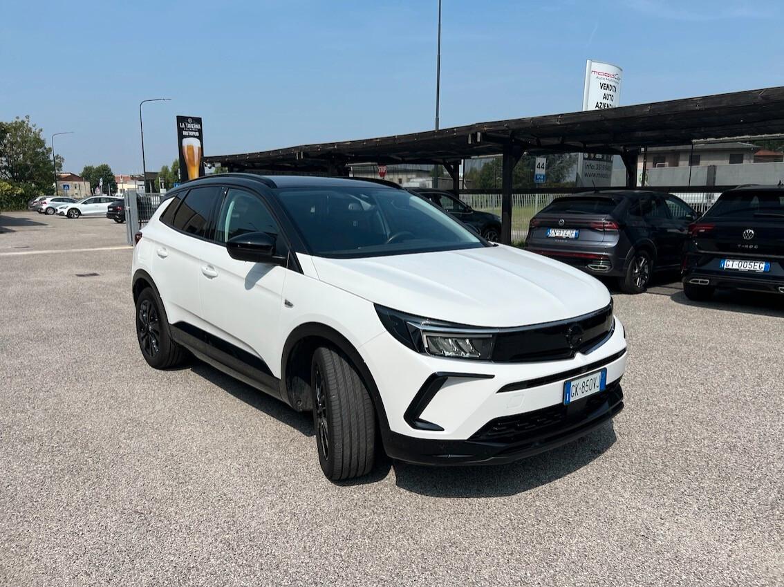 Opel Grandland 1.5 ecotec aut. AT8 131 Cv - Gancio Traino