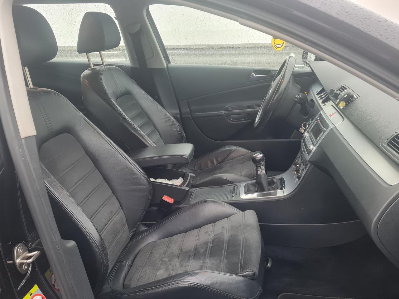 Volkswagen Passat 2.0 FSI Highline #8836