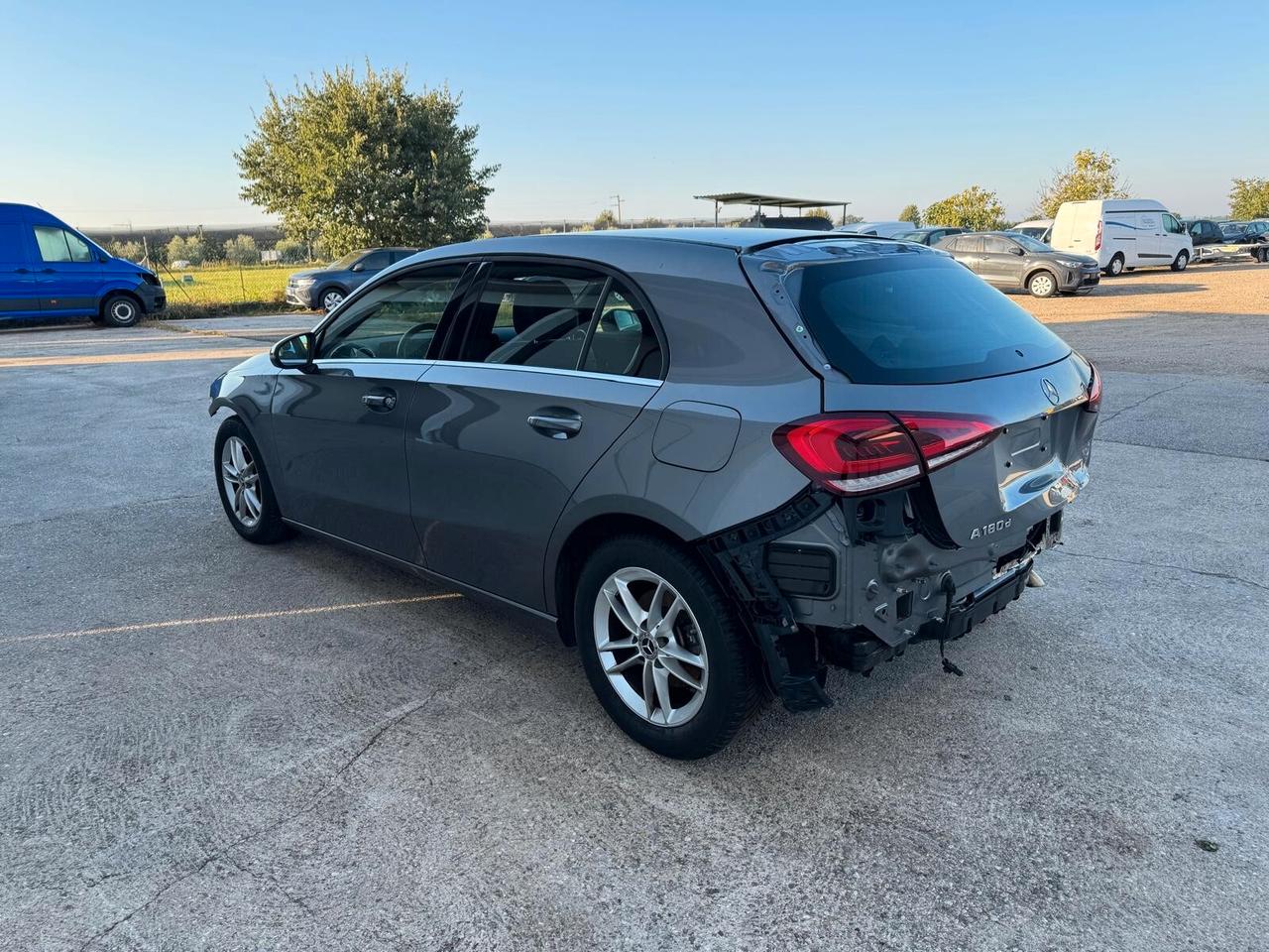 Mercedes-Benz A 180 d auto START INCIDENTATA