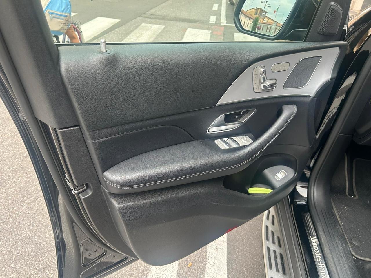 Mercedes-benz GLE 300 d 4matic auto