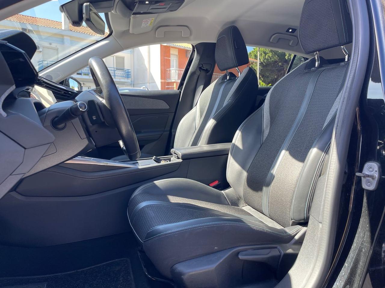 Peugeot 308 1.5 Blue HDI 130 Allure #11278