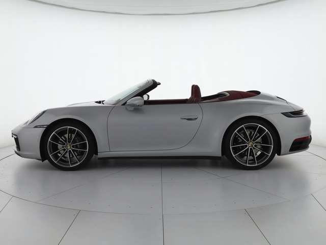 Porsche 992 cabrio 3.0 carrera auto