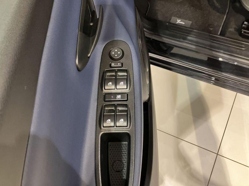Lancia Ypsilon 1.0 FireFly 5 porte S&S Hybrid Platino