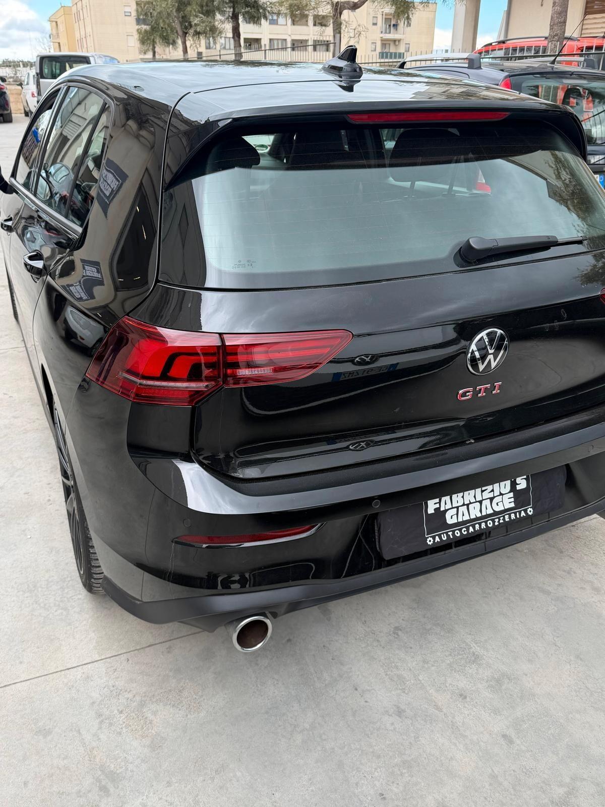 Volkswagen Golf 2.0 TSI GTI