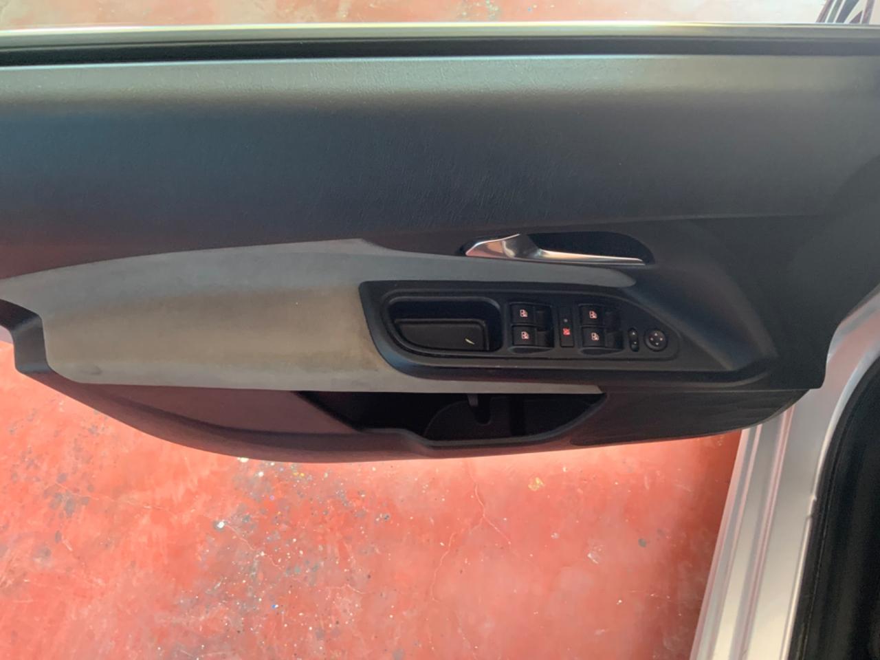 Fiat Tipo 1.6 Mjt S&S SW Lounge