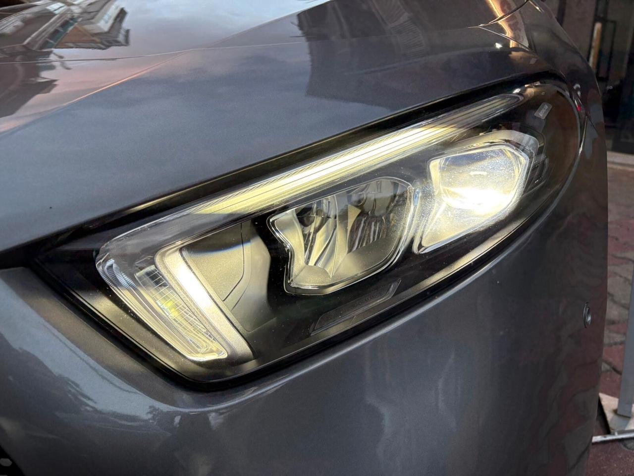 Mercedes-benz A 180 d Premium AMG