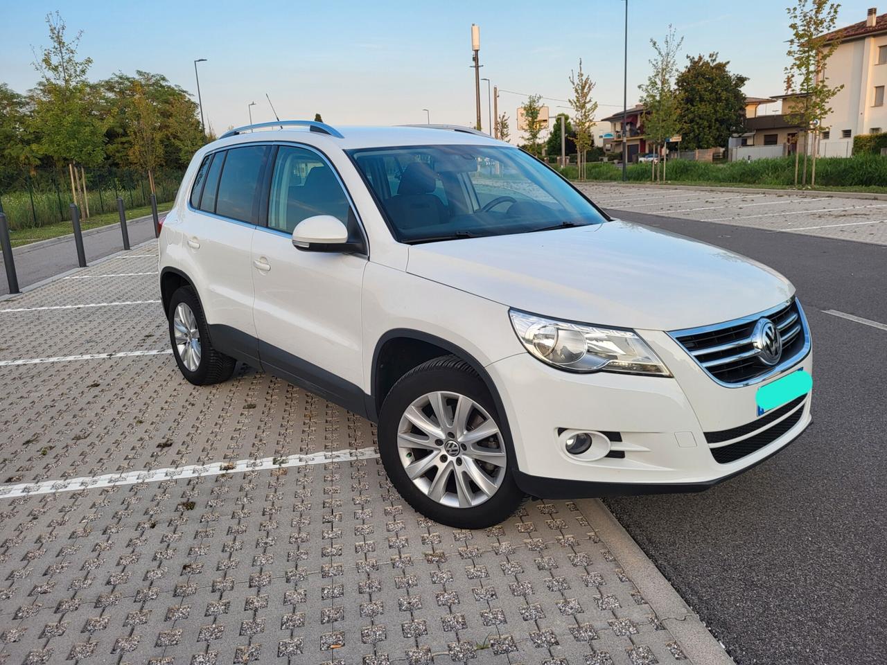 Volkswagen Tiguan 2.0 16V TDI DPF Sport & Style (18°)