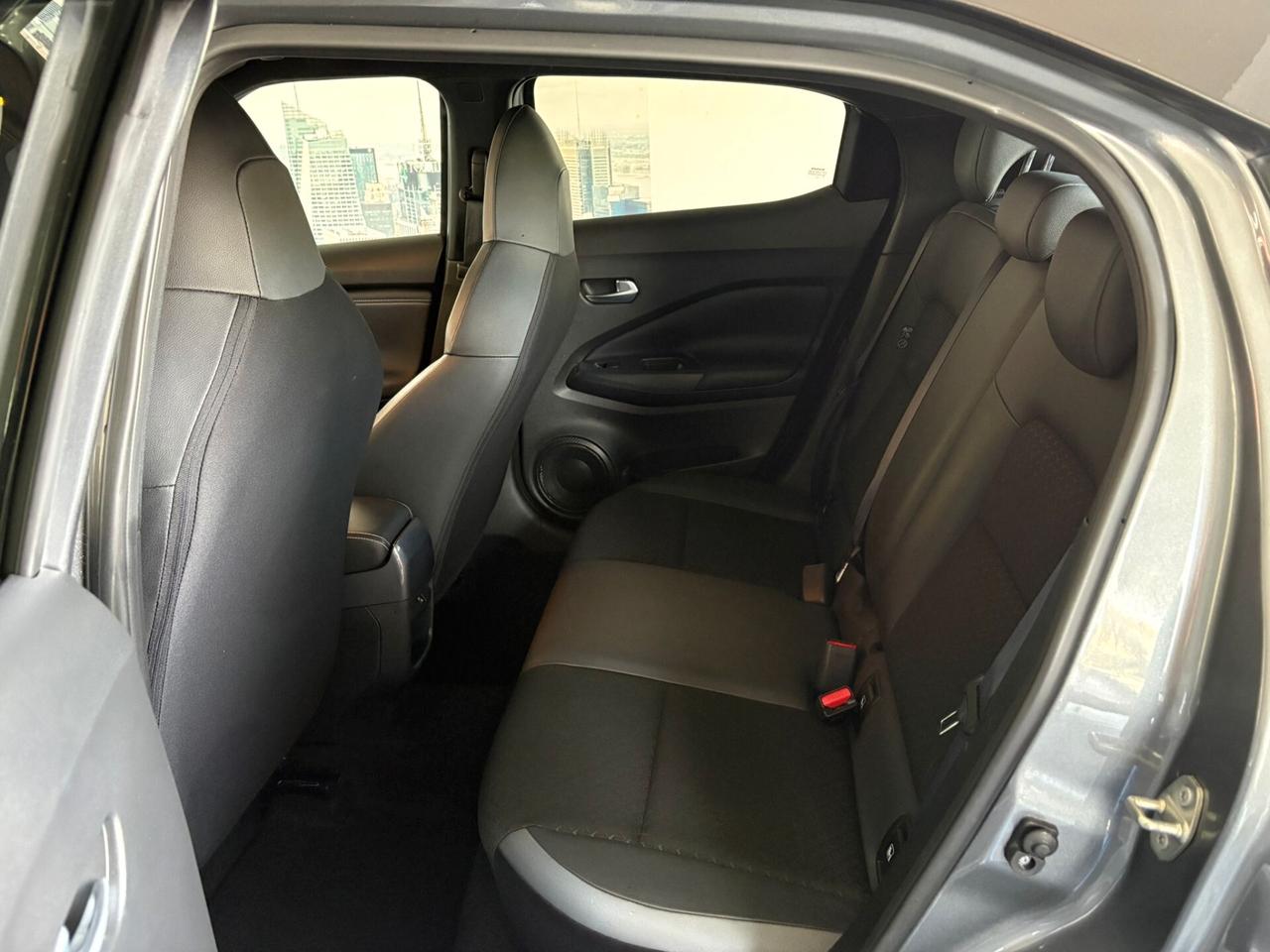 Nissan Juke 1.0 DIG-T 114 CV N-Connecta