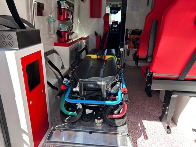 FIAT Ducato 35 2.2 Mjt 180CV AMBULANZA ORION