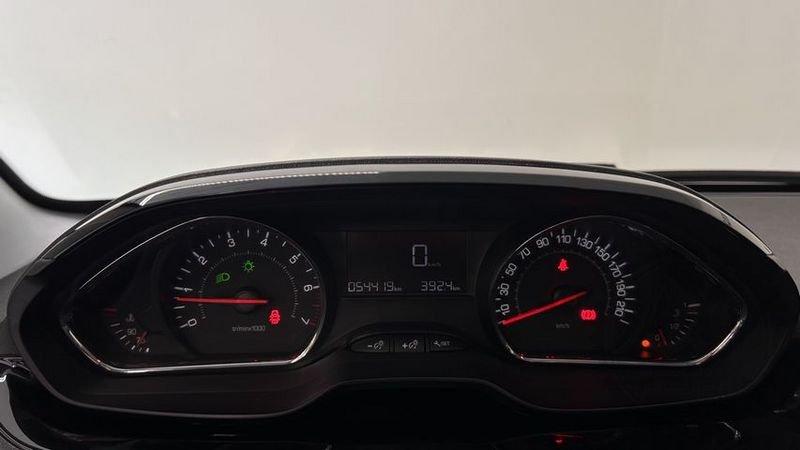 Peugeot 208 Active 1.2 VTi 82cv NEOP. SOLO 54.000 KM