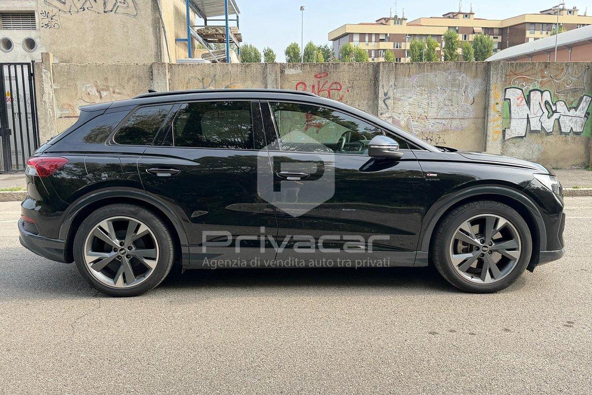 AUDI Q4 40 e-tron S line edition