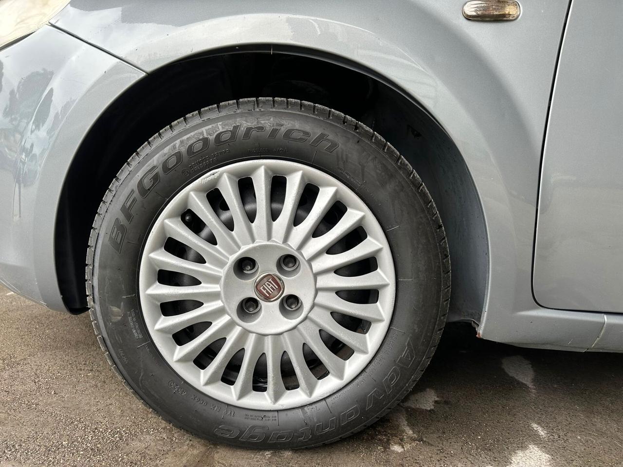 Fiat Grande Punto 1.3 MJT 90 CV 5 porte Emotion