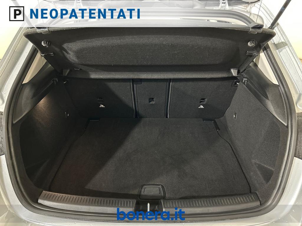 Mercedes Classe A 180 180 D Advanced 8G-DCT