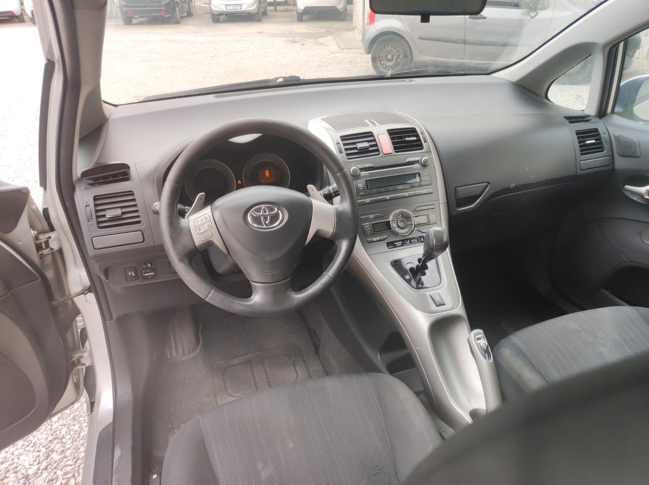 Toyota Auris 1.4 D-4D 5 porte Sol MY'08
