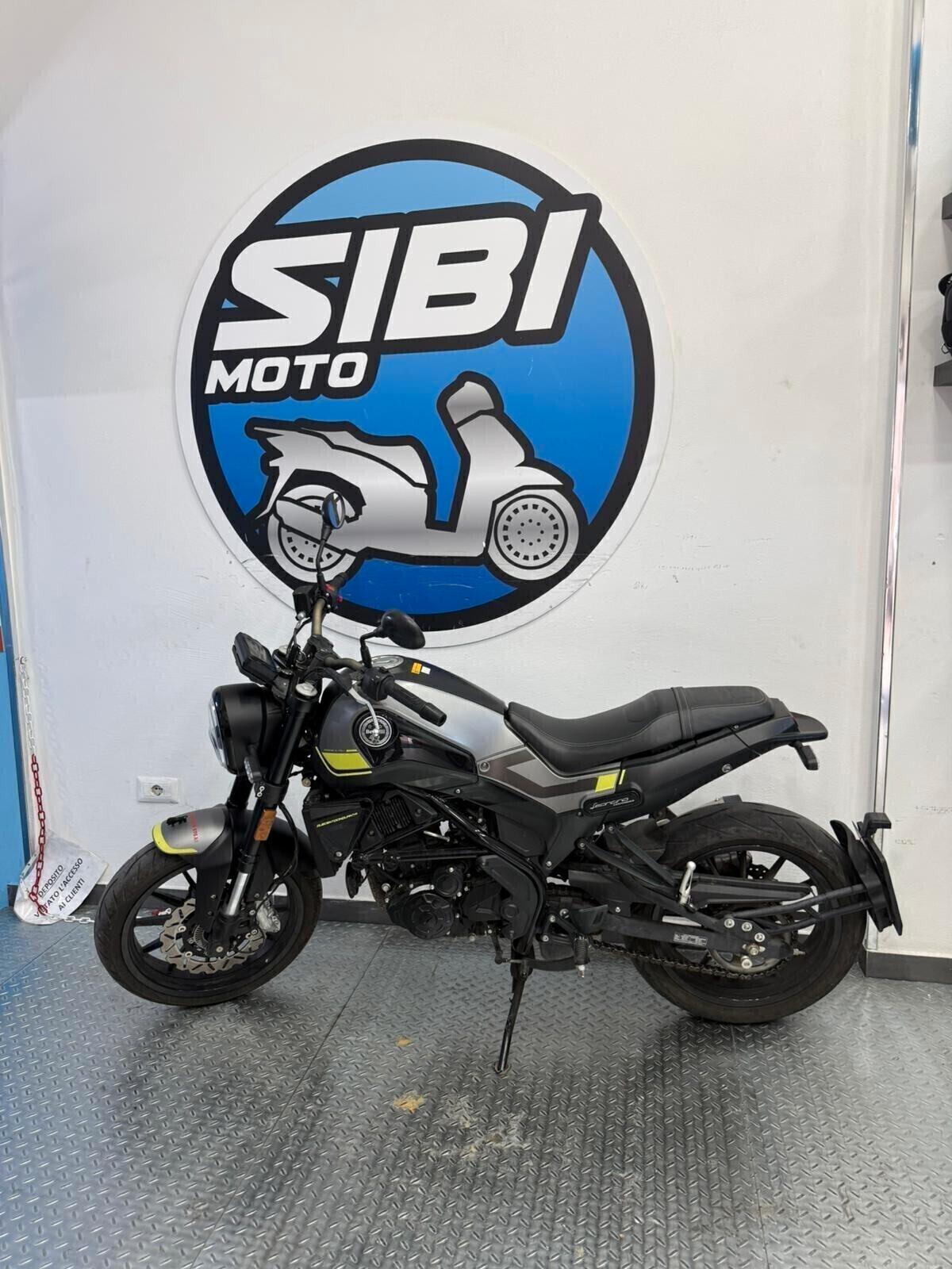 Benelli Leoncino 250