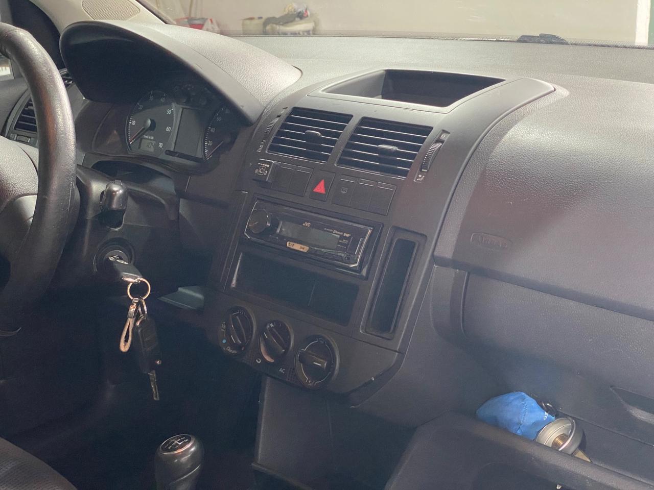 Volkswagen Polo 1.4/80CV 16V 5p GPL