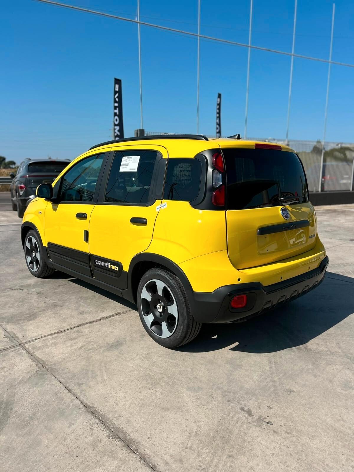 Fiat Panda Pandina 1.0 FireFly 65 CV Hybrid Cross